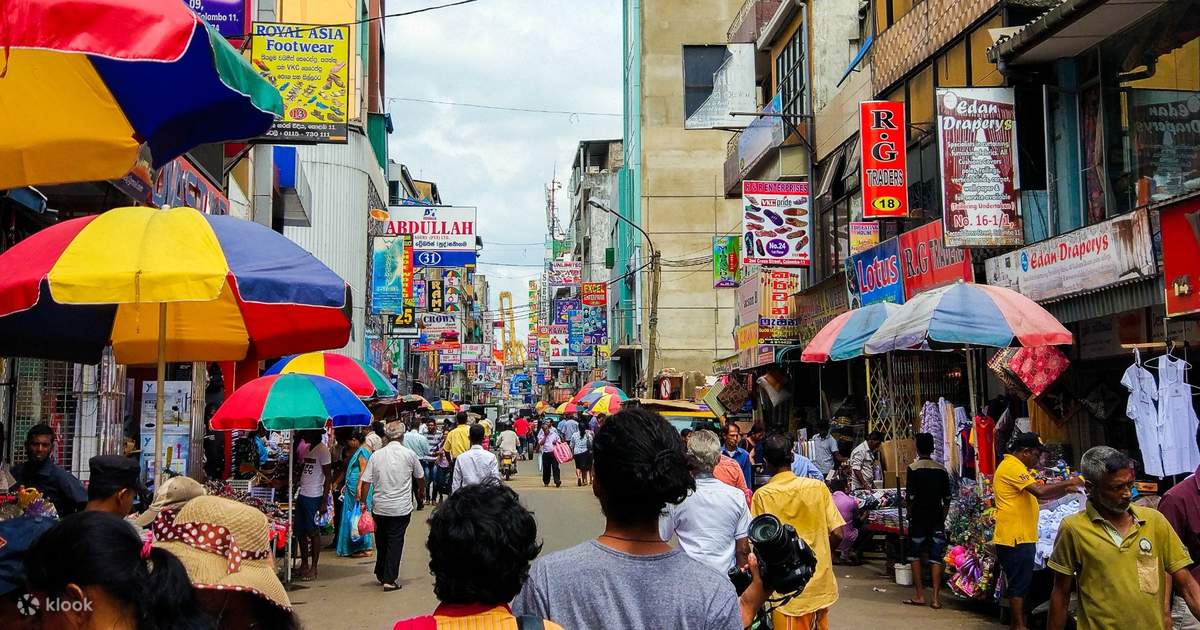 TWO DAYS / 1 NIGHTS TOUR KANDY AND COLOMBO thumbnail 3